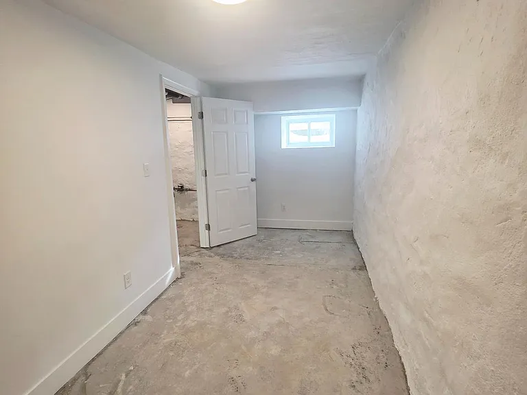 6965 Clinton Rd — Photo 19