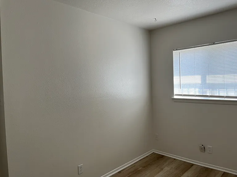 South Albuquerque 2BD with Outdoor Living — Photo 13