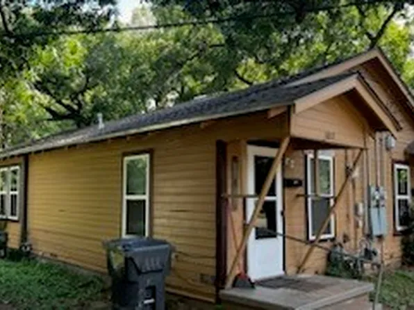 1013 Dallas St, Waco, TX 76704