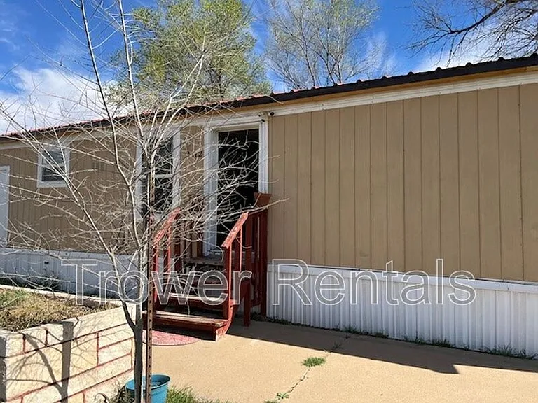 2412 Sun St — Photo 30