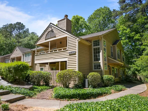 1424 N Crossing Dr NE, Atlanta, GA 30329