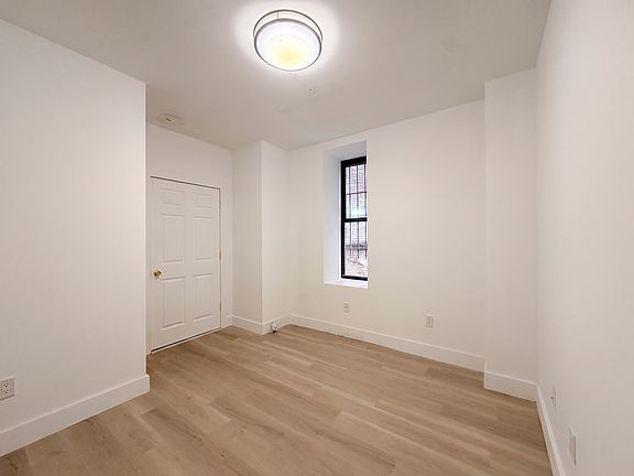 5th image of 581 W 161st St #1