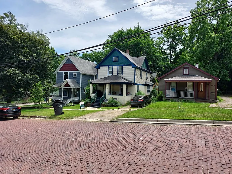 805 Wheaton Ave — Photo 19