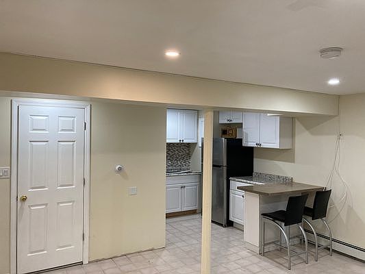 2nd image of 166-10 108th Ave #Basement