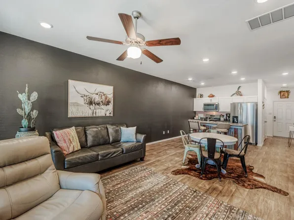 549 Arnold Loop #A, Kyle, TX 78640