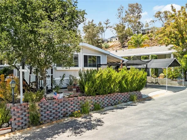 23777 Mulholland Hwy Spc 203, Calabasas, CA 91302