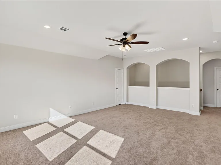 4434 Verbena St — Photo 45