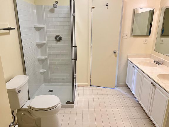 5th image of 12670 Marcum Ct