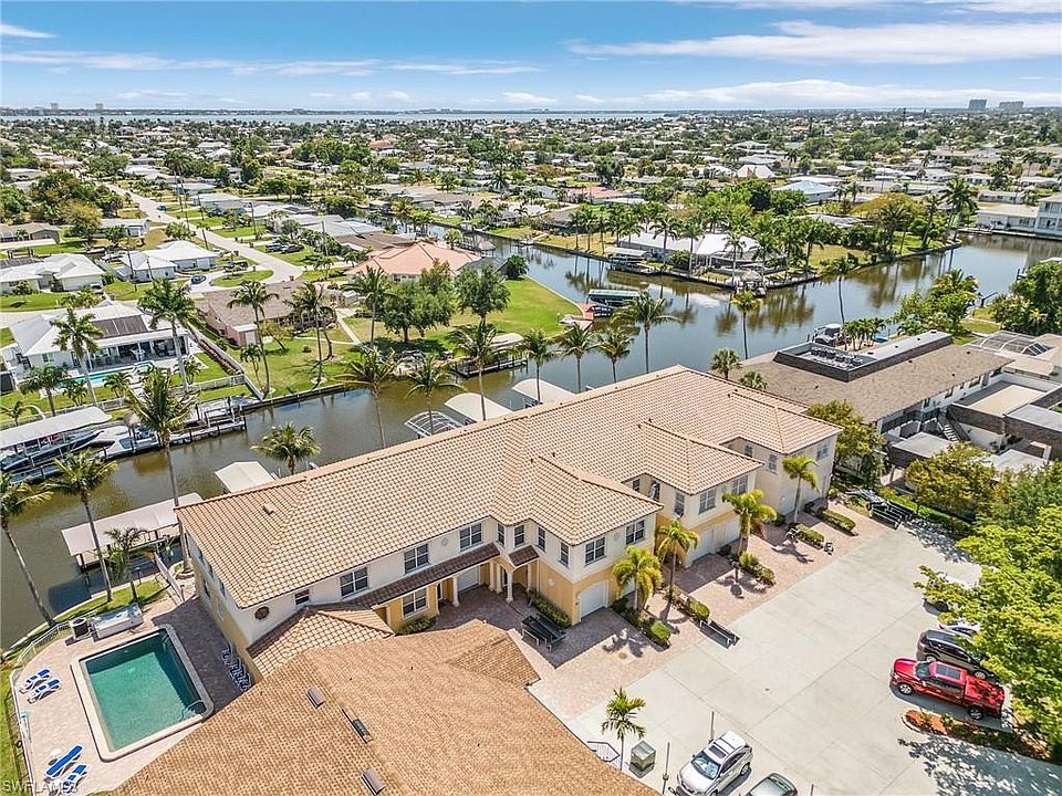 4938 Viceroy St Cape Coral FL Zillow