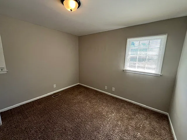 2293 Arrowwood Dr — Photo 16