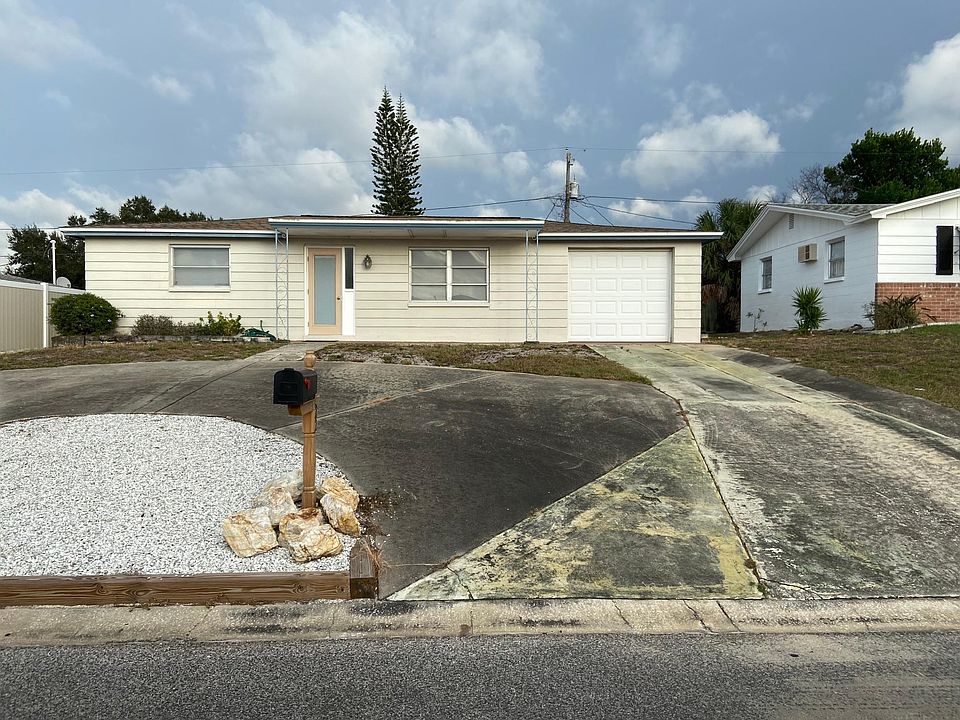 1st image of 3722 Bradford Dr