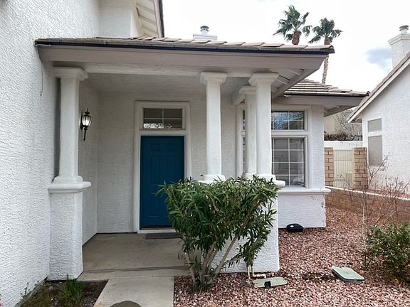 2nd image of 2077 Smoketree Village Cir