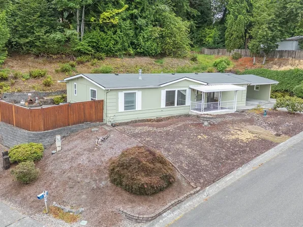 17336 Woodcrest Drive NE, Bothell, WA 98011
