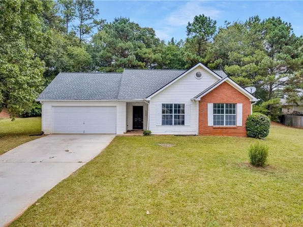 8704 Post Oak Dr, Winston, GA 30187