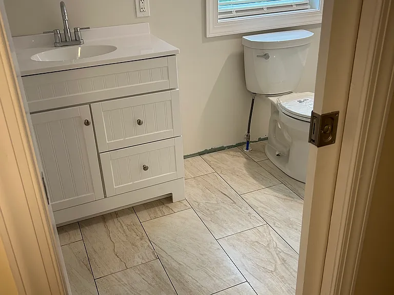 134 N Church St — Photo 14