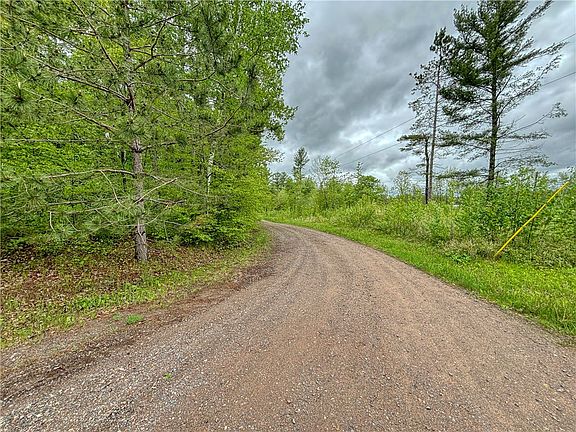 4th image of N 2827 Long Lake Road