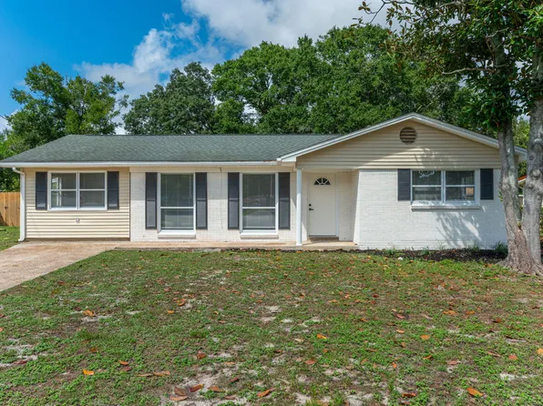 209 Willard Rd NW, Fort Walton Beach, FL 32548