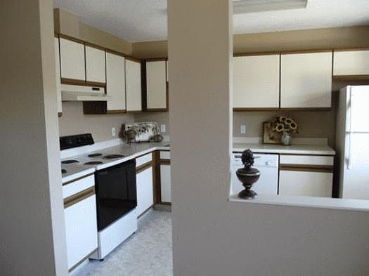 4th image of 1200 4th St NE #1100-36