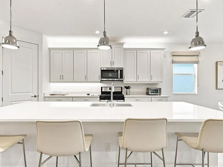 11724 SW Aquila Way — Photo 11