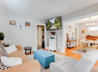 1421 Asbury St, Saint Paul, MN 55108