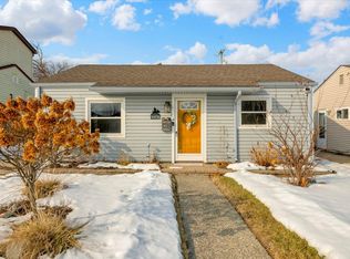 28367 Rosemont St, Roseville, MI