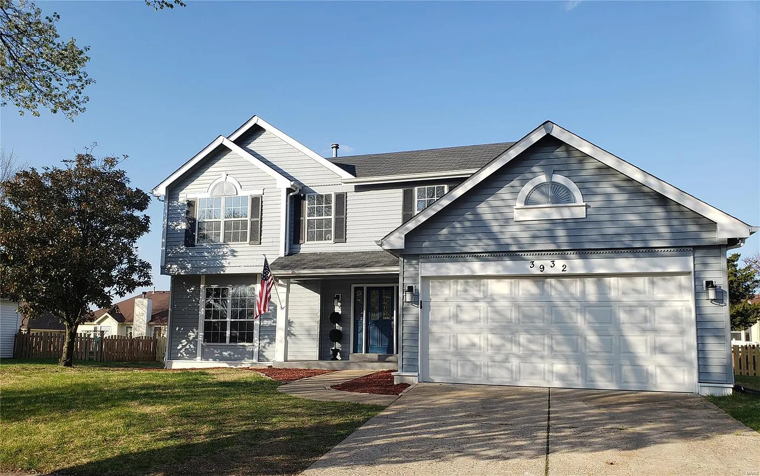 3932 Triple Crown Dr photo 1
