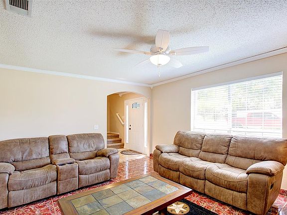 4th image of 222 High Pointe Ln