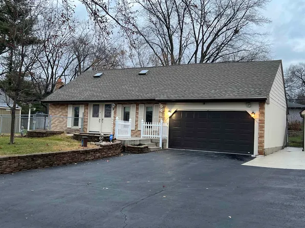 5419 Forest Hills Rd, Rockford, IL 61114