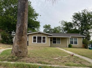 107 Edge Ave, San Antonio, TX 78223