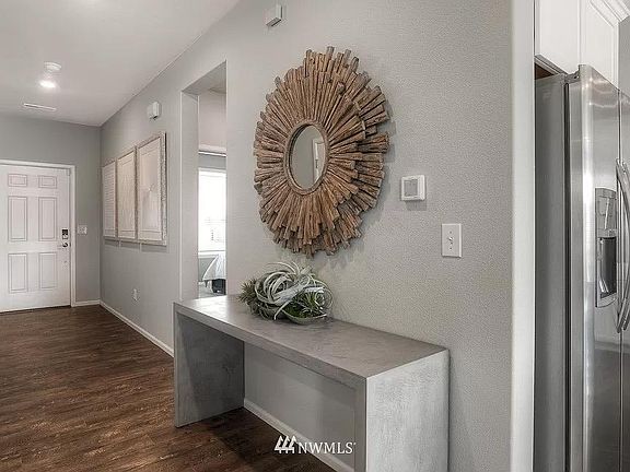 3rd image of 3007 15th Ave NW #75