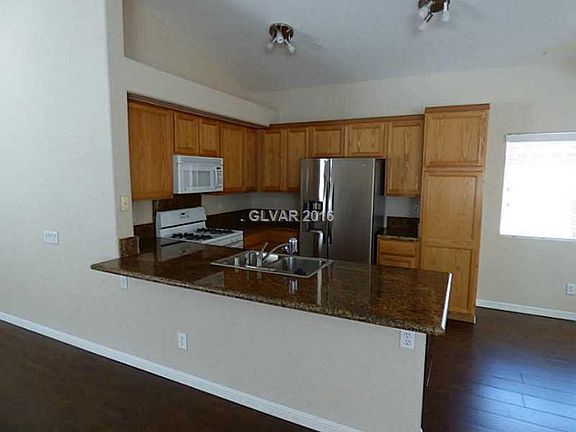 4th image of 2123 Sunset Vista Ave #0