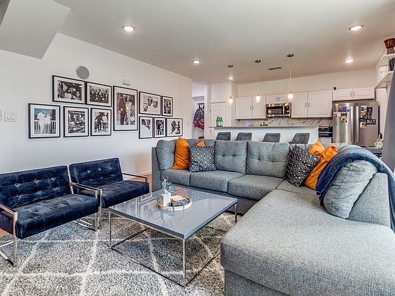 5th image of 3121 Rutz St