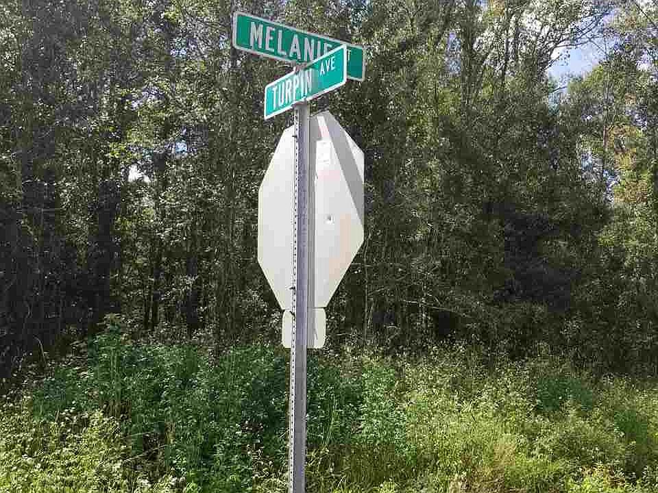 1st image of 4905 Melanie St