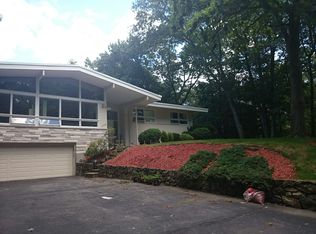 116 Rangeley Rd, Brookline, MA 02467