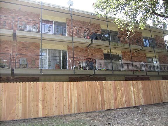 2nd image of 310 Jewel St APT 1B