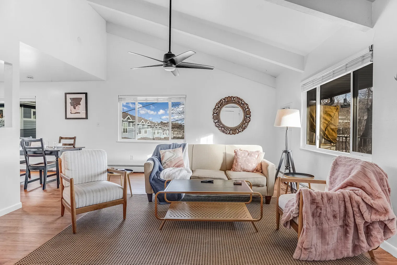 2 bed, 1.0 bath, $2,037 — Photo 3