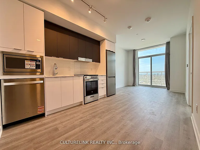 5105 Hurontario St #1604 — Photo 5