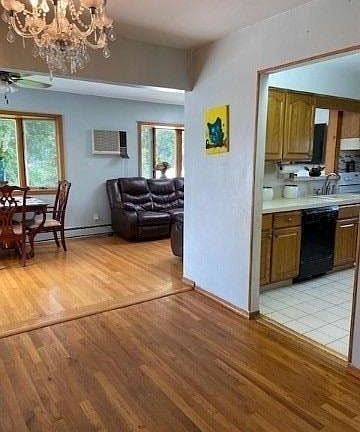 5th image of 41 Frankie Ln