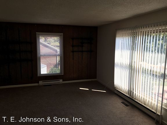 2nd image of 5417 Winona St