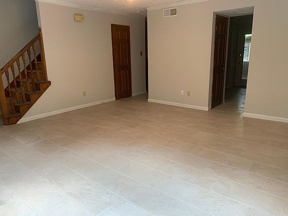 4th image of 2160 Kings Gate Cir APT C