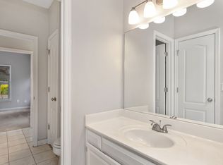 4504 Heathfield Trce, Suwanee, GA 30024