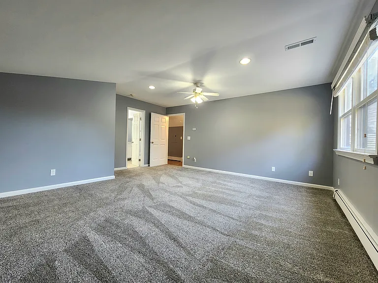 4994 Madison Ave — Photo 8