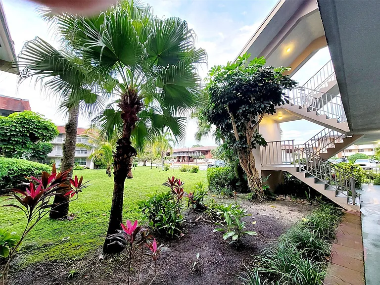 2901 NW 47th Ter #247B — Photo 12