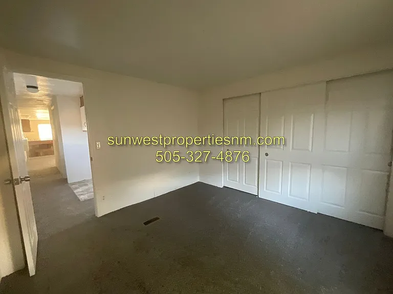 1310 Sanchez Ln — Photo 6