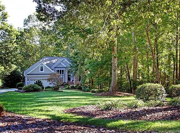 3rd image of 160 Pinnacle Shores Dr