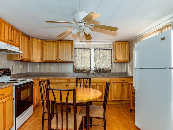 2nd image of 297 White St