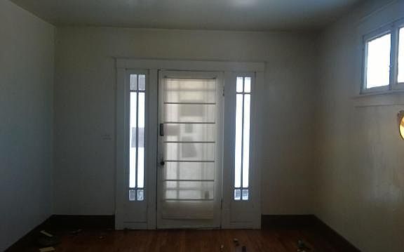 3rd image of 3648 Saint Marys Ln