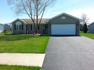 13889 Baumgartner Trl, Rockton, IL 61072