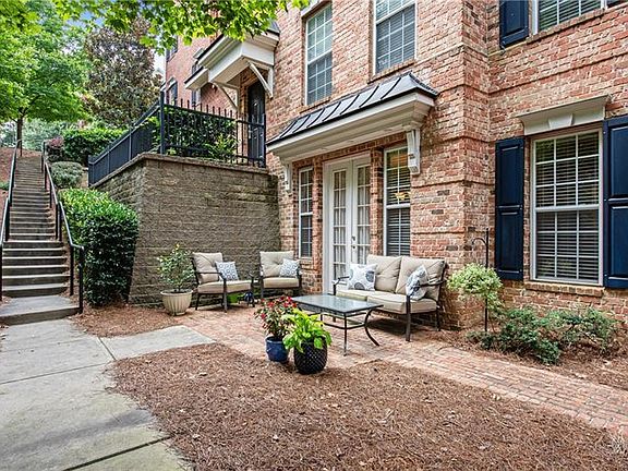 3rd image of 4955-104 Ivy Ridge Dr SE