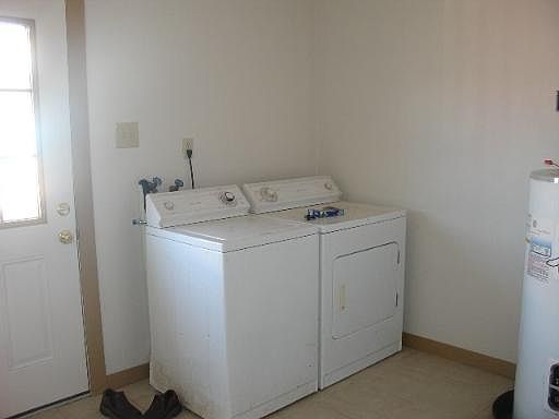 5th image of 1725 GREEN HILL